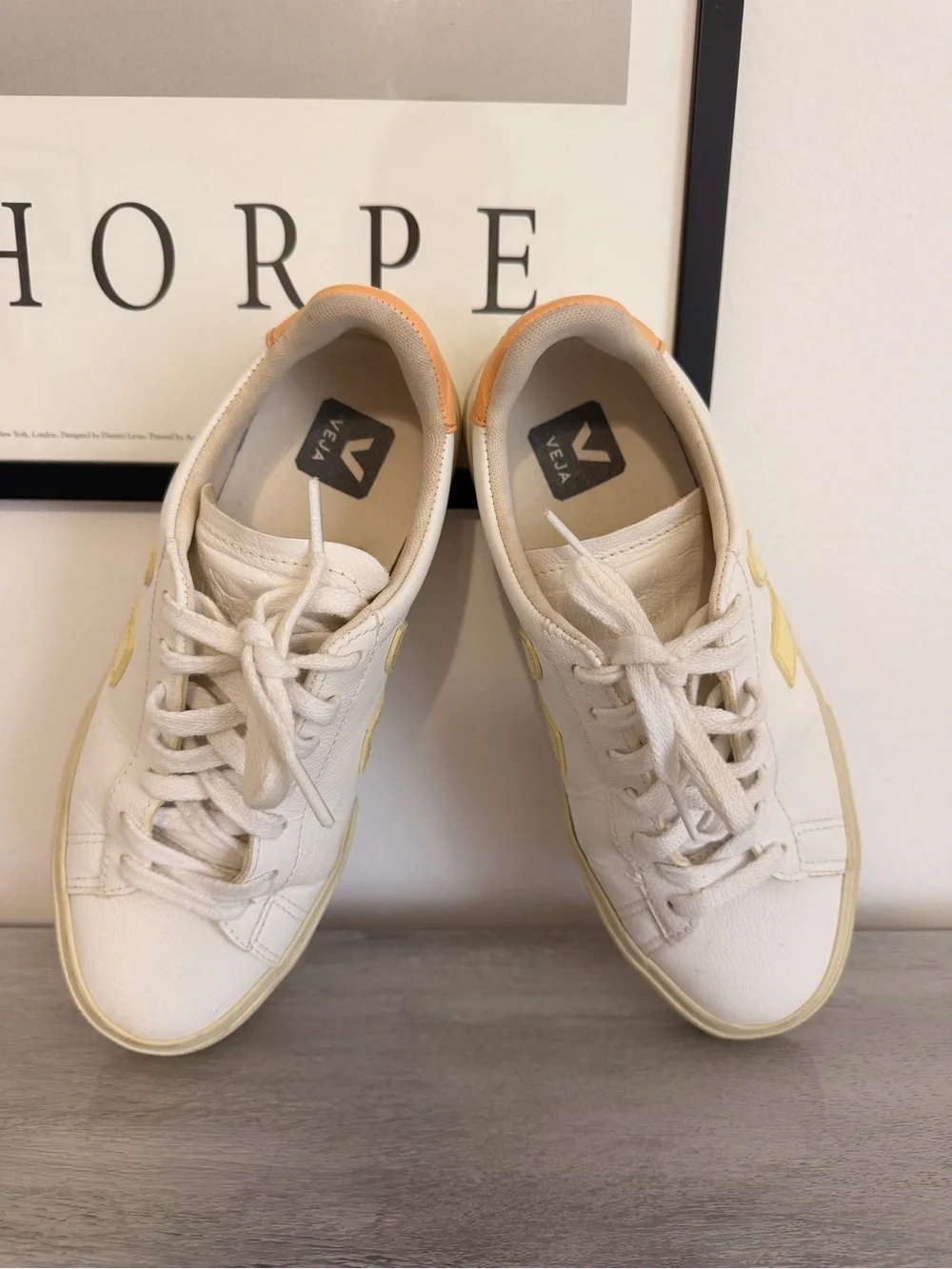 VEJA Campo Leather Sneakers White Sun Peach Women’s Sneakers Size 8